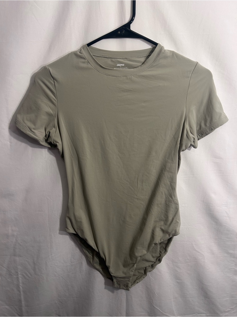 SKIMS Short Sleeve Bodysuit in Sage
